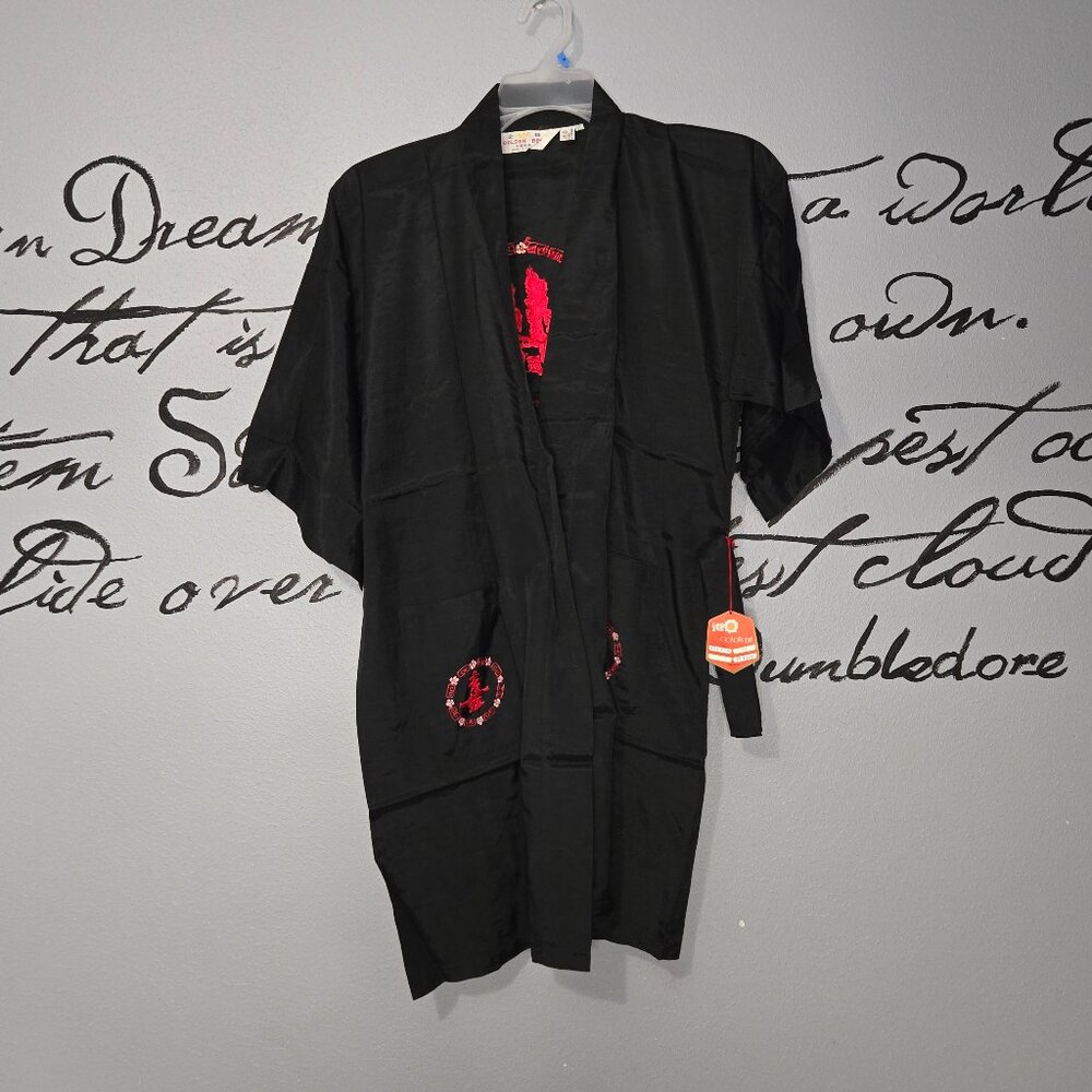 NWT Vintage Golden Bee Black & Red Embroidered Chinese Kimono, M